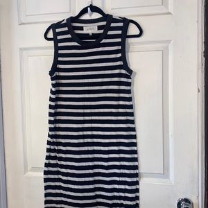 The great distressed maxi dress stripped‎ black and white size 0 100% Cotton